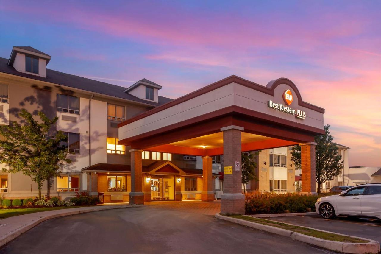Best Western Plus Burlington Inn & Suites Exteriör bild