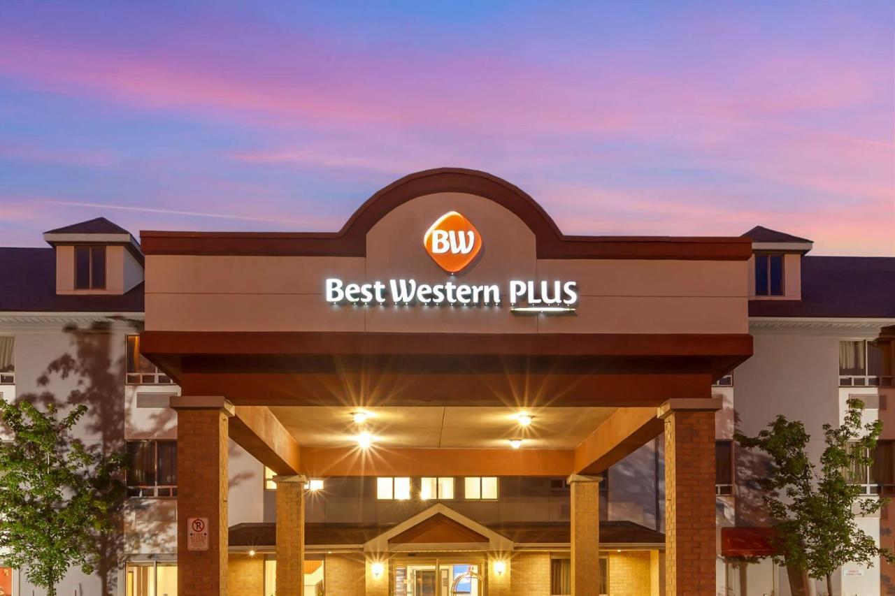 Best Western Plus Burlington Inn & Suites Exteriör bild